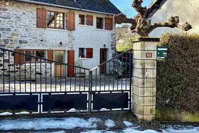 Image de Bienvenue à Coise, un charmant village savoyard niché au cœur de la vallée, entre lacs et montagnes