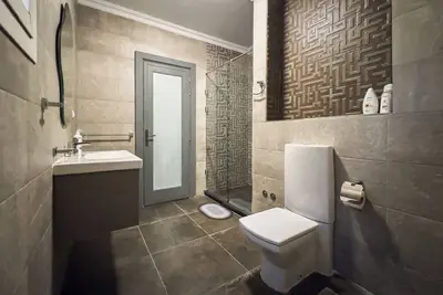 Image de Spacious 3-Bedroom Garden Apartment in Katameya Plaza, New Cairo