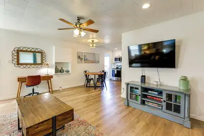 Image de Private Hilltop Getaway w/ Patio: Dogs Welcome!