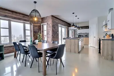 Image de Condos Monts-Valin - 27, rue du Sommet (Valinouët)