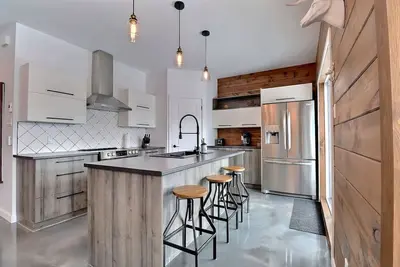 Image de Condos Monts-Valin- 165, rue du Massif (Valinouët)