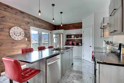 Image de Condos Monts-Valin -149, rue du Massif (Valinouët)