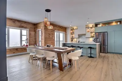 Image de Condos Monts-Valin - 37, rue du Sommet (Valinouët)