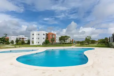Image de 2-Bedroom Apartment with Pool and Garden View