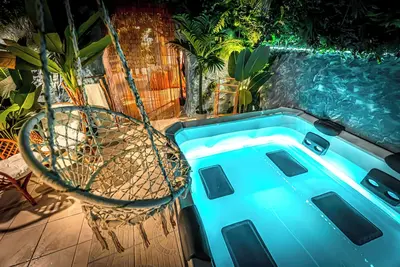 Junglecavern – Spa privé, logement atypique