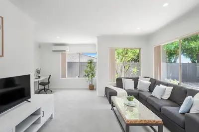 Image de Relaxed Coastal Living – 550m To Scarborough Beach