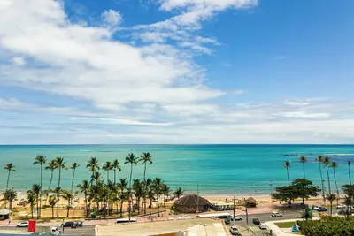 Image de Cozy apartment in a beachfront residential building with a pool, 50m from Jatiúca beach.