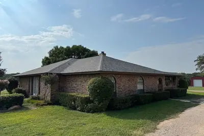 Image de Country Wedding Lodging with Next Door Cabin