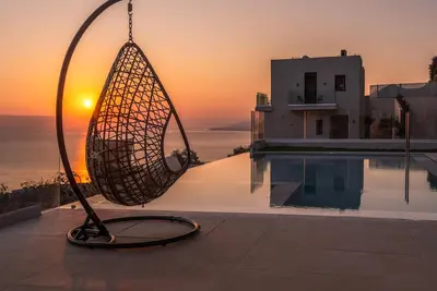 Image de Luxurious Villa - Panoramic Sea & Mountain Views, Private Infinity Pool, Jacuzzi, Home Cinema