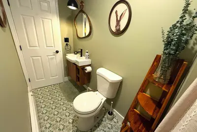 Image de Storybook Cottage 2 at Rivendell Waterfront