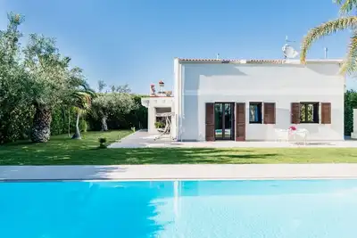 Image de Villa Marbella, a short walk from the beach
