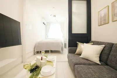 Image de 6 minutes to Asakusa! 1. 6 km to Sky Tree! 5 minute walk from the station! Excellent for sightseeing in the Oshiage area! Newly built, clean room.