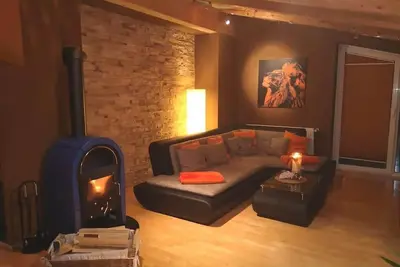 Image de Eagle's Nest - Alprock's Claudia