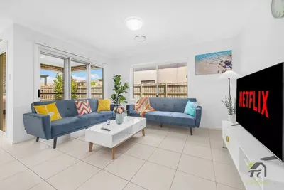 Image de 五居 | 近Schofields站 直达悉尼大学 &  Parramatta