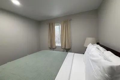 Image de Peaceful Stay Updated 3br Condo