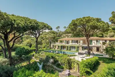 Image de Le Faune, villa d'exception avec tennis