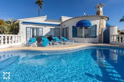 Image de Villa Elia by Abahana Villas