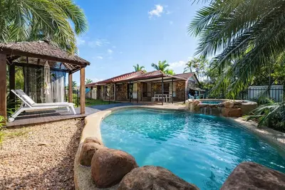 Image de Serene Stafford Retreat w Pool & Alfresco, Sleeps 7