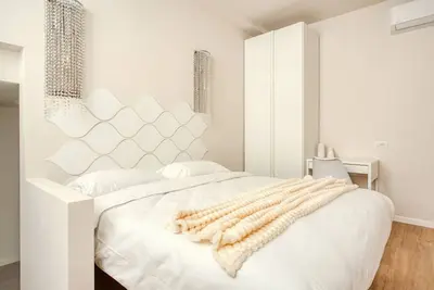 Image de Hostmate - Milano - Imperia's Pearl - Romolo Iulm