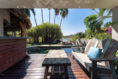 Image de Private Waterfront Villa | Marina Chahue View + Pool