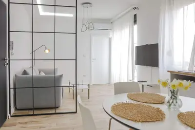 Image de Belgrade’s finest two-bedroom apartment - Free garage spot included