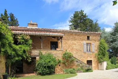 Image de La Bâtisse - Les Pierres du Peyrot