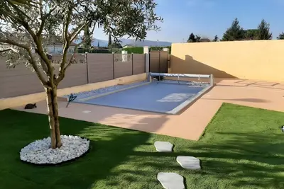 Image de Gîte avec spa privatif et piscine