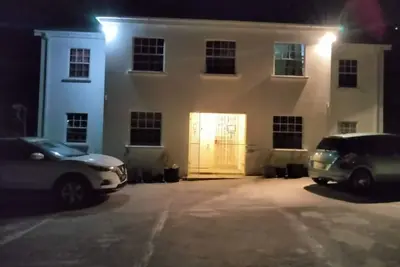 Image de 2-bedroom apartment in peaceful Barbados with cool Ac