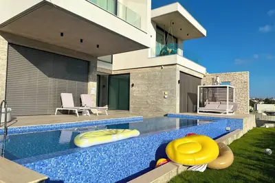 Image de Sunset Park Luxury Villa Vii