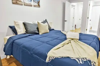 Image de Marvelous 2-bedroom apartment in vibrant Brooklyn Bed Stuy