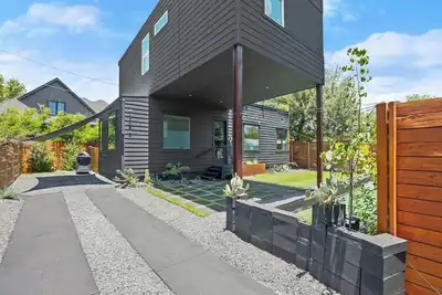 Image de Stylish Austin Stay 3br 2ba  Pet-Friendly