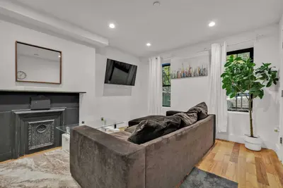 2-bedroom apartment in adorable Brooklyn