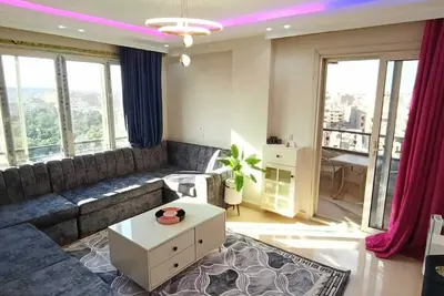 Image de Apartment of Life pyramids View