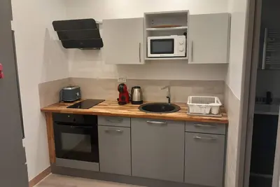 Image de Maison en centre ville au calme proche des commerces et à 10 minutes des plages