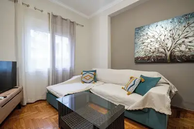 Image de Steps from the Heart of Zografou - 3 Guests by ΜΡS