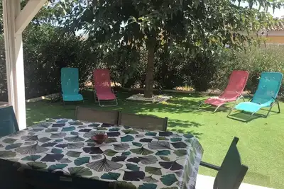 Image de Villa dans résidence bord de mer! Les pieds dans l'eau! Mer et piscine!