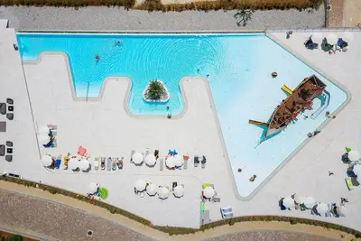 Image de Superbe caravane avec Wi-Fi à Vabriga