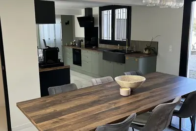 Image de Villa méditerranéenne avec piscine de nage