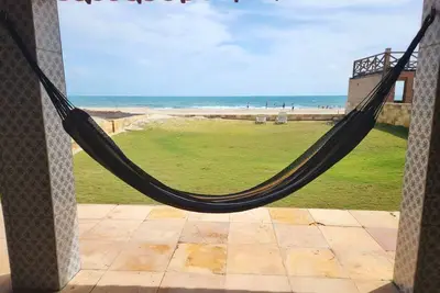Image de Casa Pé na Areia com Piscina e Ar em Morro Branco