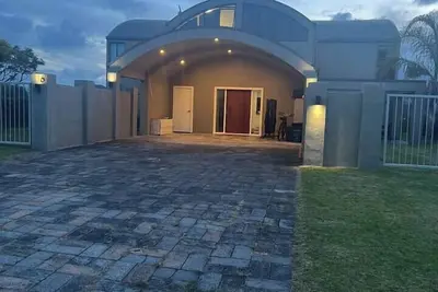 Image de Hosts on the Coast Holiday in Paradise