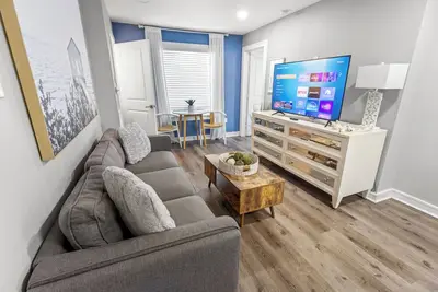 Image de Modern 2br Apartment Near Downtown & Medical Center–Ideal for Long Stays