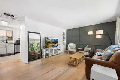 Image de Game Room Getaway: Foosball + Poker + Yard