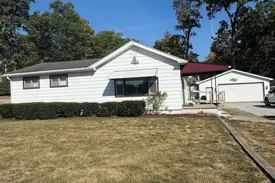 Image de Spacious 4br Accessible Lake House w/ Dock Access, Pontoon & Hosting Spaces