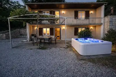 Maison Martin (122571-K1) - Grižane