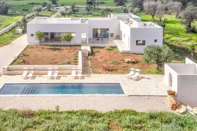 Image de Villa à Carovigno avec 4 chambres à coucher, 8 couchages