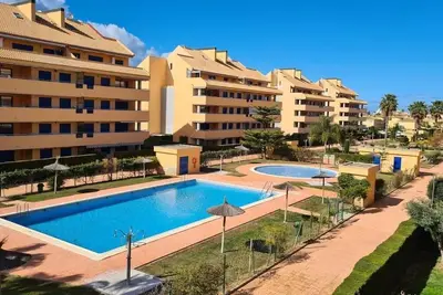 Image de Spacious Appartment in Dénia - 2min from Beach.