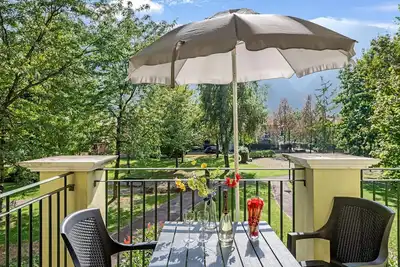 Image de Mobil-home à Porlezza au bord du lac de Lugano