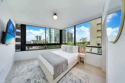 Image de Modern Downtown Miami Apartment | Prime Location