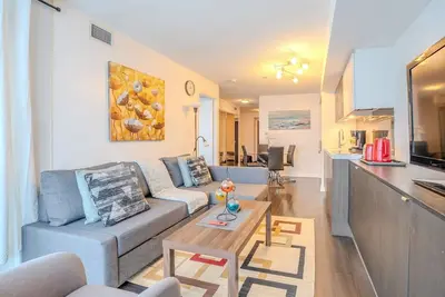 Image de Bright City 1br • Walk Everywhere • Sleeps 4