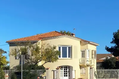 Image de V0861 - Grande Villa 190 M2  Proche Mer 9 Couchages Et Piscine Privee